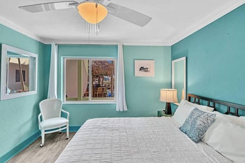 Panoramic beachfront Suite Hotel in Hollywood Beach