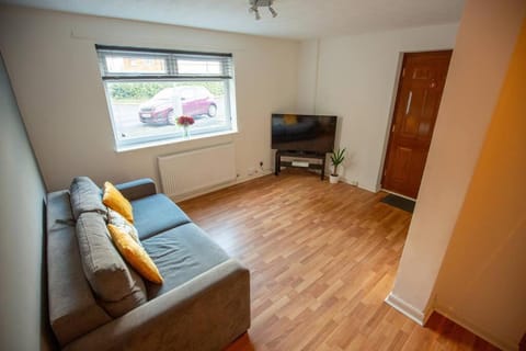 Entire 1 Bedroom House in Manchester Apartment in England