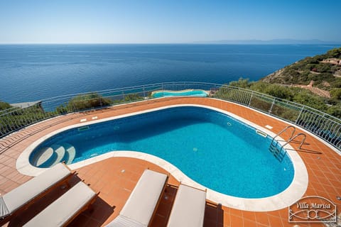 Balcony/Terrace, Pool view, Sea view