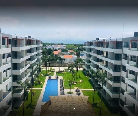 Property building, Swimming pool