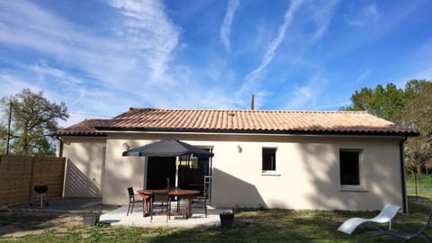 Patio, Garden, Balcony/Terrace