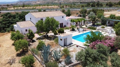 Day, Natural landscape, Garden, Garden view, Mountain view, Pool view, Swimming pool