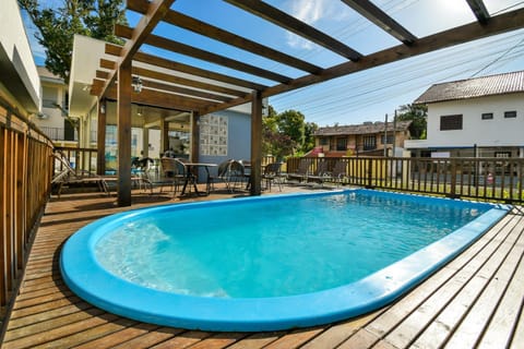 Patio, Swimming pool