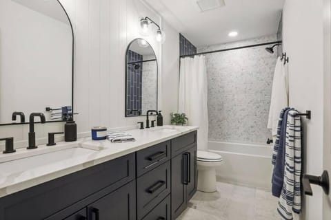 Luxury Hastings Home, Sleeps 18+ House in Hastings