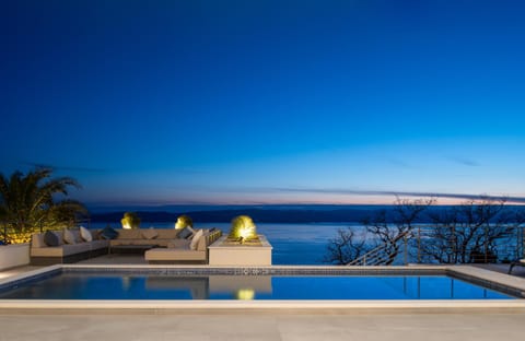 Night, Natural landscape, View (from property/room), Balcony/Terrace, Pool view, Sea view, Swimming pool