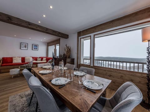 Courchevel 1850 - 55 m² - 4 pers - skis aux pieds - parking - FR-1-631-184 Apartment in Saint-Bon-Tarentaise