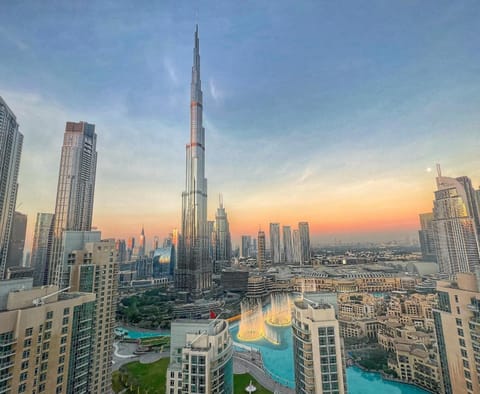 Nearby landmark, View (from property/room), City view, City view, Sunset