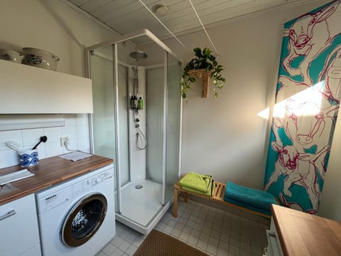 Metsäkoto, laadukas huoneisto Eurassa. Apartment in Finland