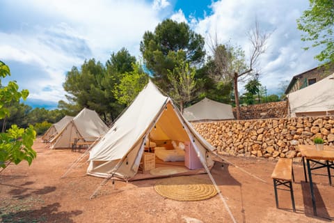 Kampaoh Fonts d' Algar Luxury tent in Marina Baixa