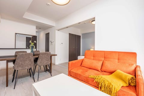 TV and multimedia, Living room, Dining area