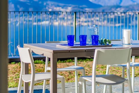 Patio, Garden, Garden view