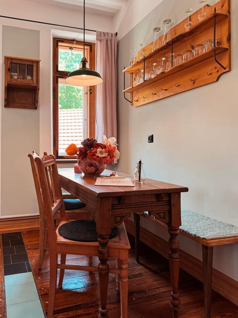 Individuelles Kreativ-Apartment direkt am Kochelsee Apartment in Kochel