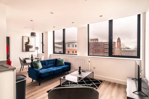 StayZeni, Alexandra Rise Manchester Cool 1 Bed Apartment in Stretford