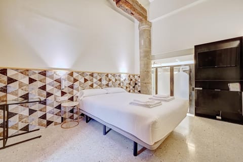Bed, Photo of the whole room, Bedroom, towels, wardrobe