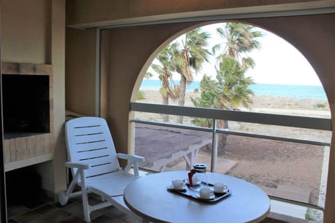 Balcony/Terrace, Dining area, Beach, Sea view