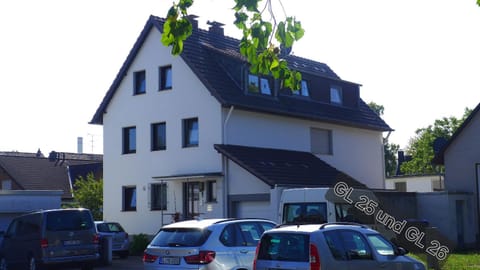 Schnee Apartment GL-25 Apartment in Bergisch Gladbach