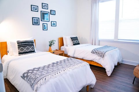 The Mangrove Suite Newly Built Upscale Central House in Gainesville