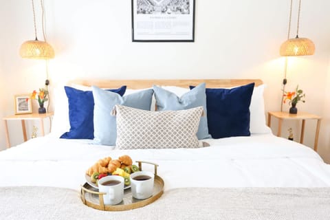 The Champion's Suite Newly Built Upscale Central House in Gainesville