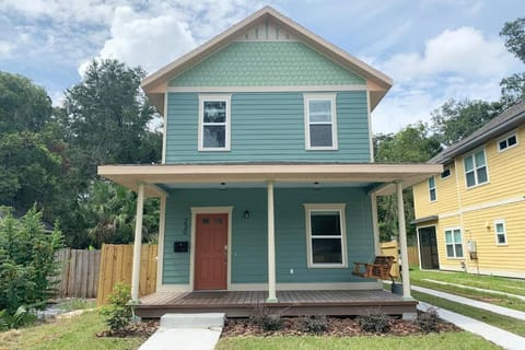 The Floridian Newly Built Dreamhome Central House in Gainesville