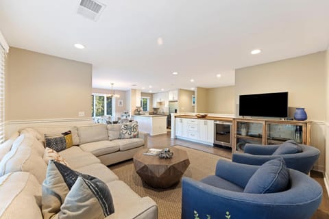 FWO1381: 1381 Fairway Oaks House in Kiawah Island