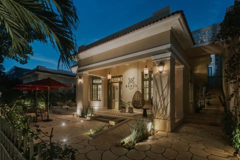 Property building, Patio, Facade/entrance, Night
