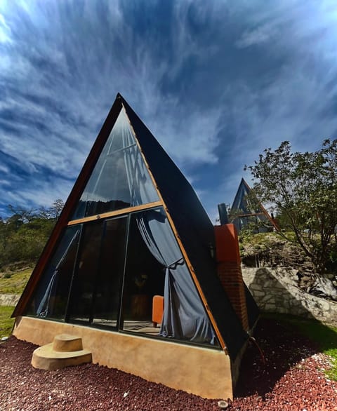 NIDU Cabañas Boutique & Holística Campground/ 
RV Resort in Hidalgo, Mexico