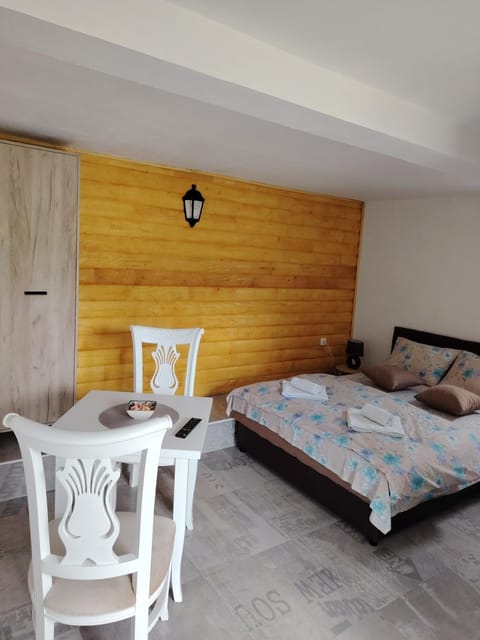 Rural Resort Tron - Rooms Country House in Montenegro