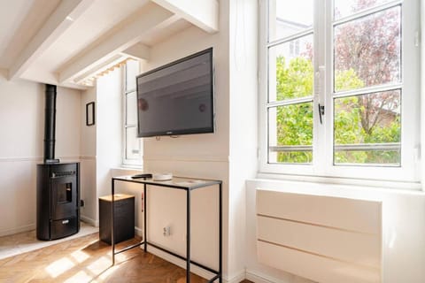 L'Ermitage Apartment in Île-de-France