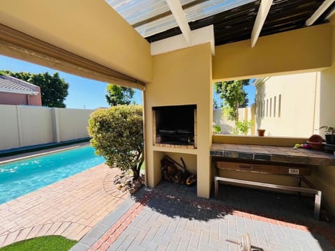 4 Bedroom Bliss Villa in Cape Town