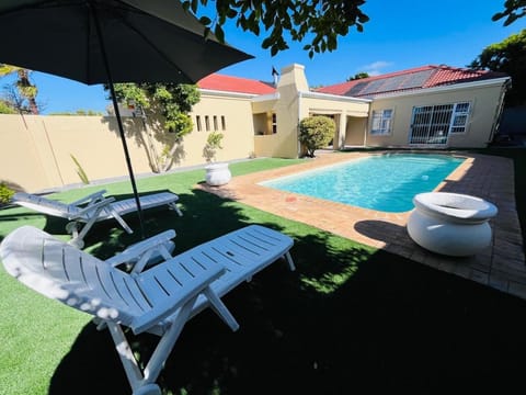 4 Bedroom Bliss Villa in Cape Town