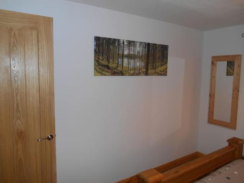 Eliburn Woodside Lodge House in Livingston