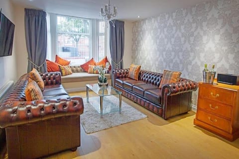 TV and multimedia, Living room, Photo of the whole room, Seating area