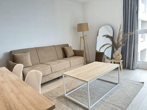 Jacinto Benavente 15, 7A con Parking gratis by YBH Apartment in Vigo