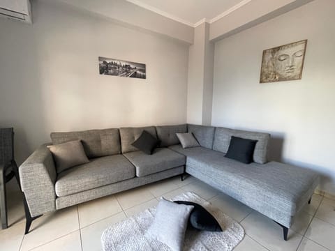 Living room, Seating area, air conditioner