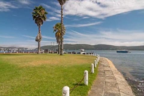 Waterfront Apartment Apartment in Knysna