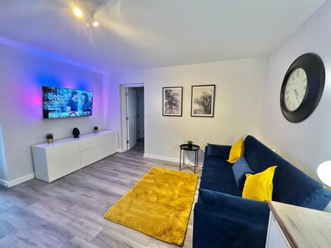 TV and multimedia, Living room