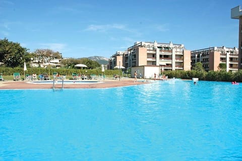 Property building, Day, Natural landscape, Pool view, Swimming pool, sunbed