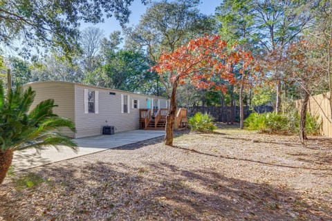 Gulf Breeze Home with Deck Walk to Public Boat Ramp House in Alabama