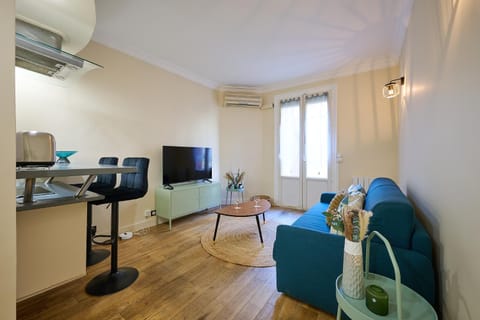 Le Refuge Parisien Apartment in Montrouge