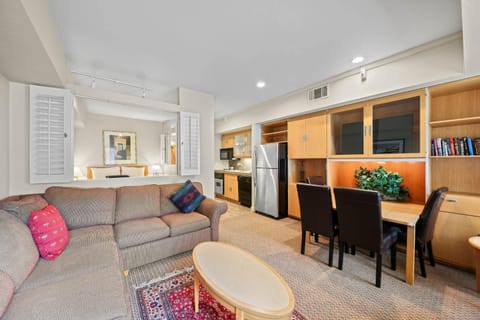 Palisades Tahoe Lodge Rentals Studio #217 Apartment in Palisades Tahoe (Olympic Valley)