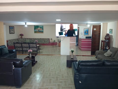 Communal lounge/ TV room, Living room
