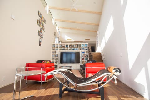 TV and multimedia, Living room