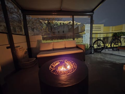 Night, View (from property/room), Balcony/Terrace