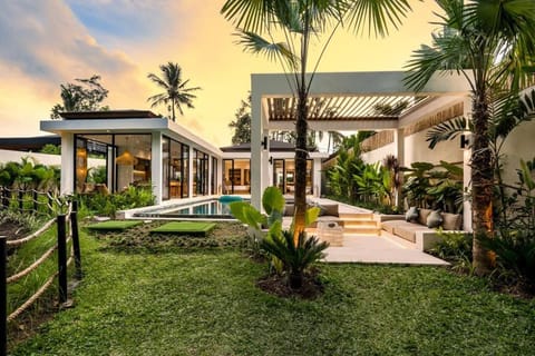 Property building, View (from property/room), Seating area, Pool view, Swimming pool, sunbed