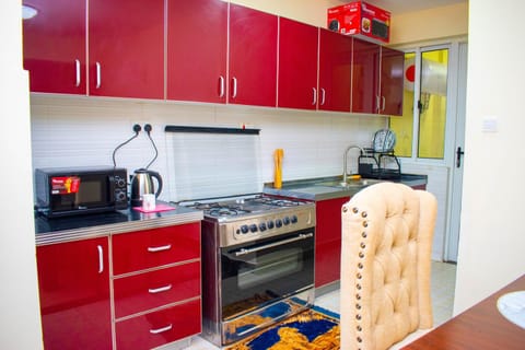 Kitchen or kitchenette, minibar, pet friendly, stove