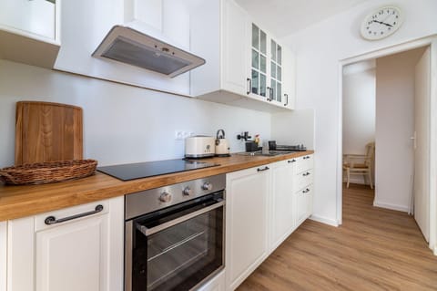 Moderne Unterkunft nur 400 Meter zum Strand Apartment in Lika-Senj County