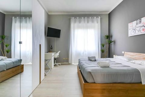 [The Garden] Centro Storico + Free Parking + Wi-Fi Apartment in Reggio Emilia