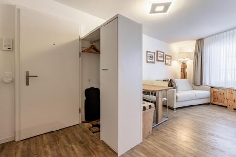Haus Lorez B-5 Apartment in Arosa