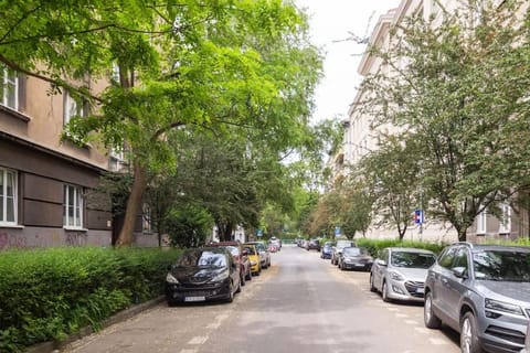 June C studio w/small balcony Apartment in Krakow