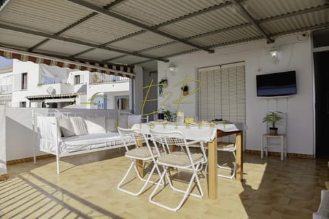 Balcony/Terrace, Balcony/Terrace